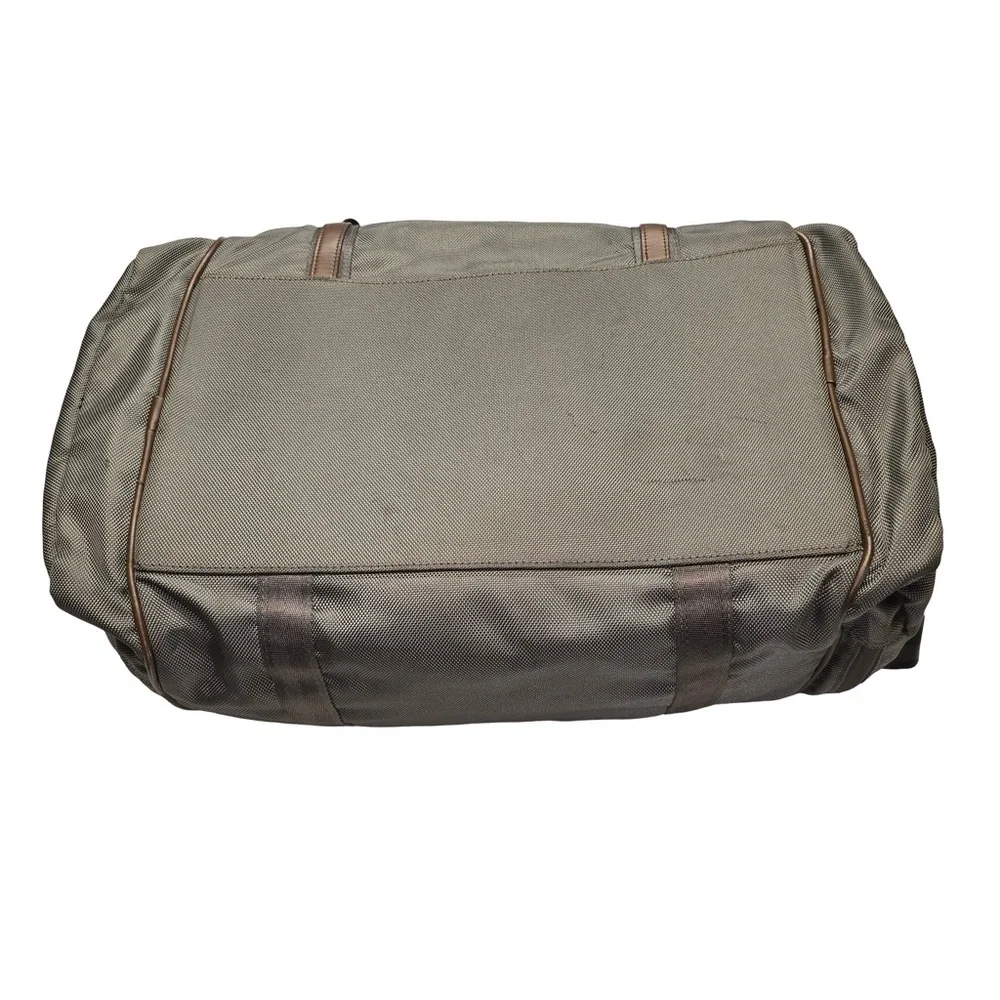 Cutter & Buck Bainbridge Traveler Leather Handle Duffel Bag 20”‎ Green